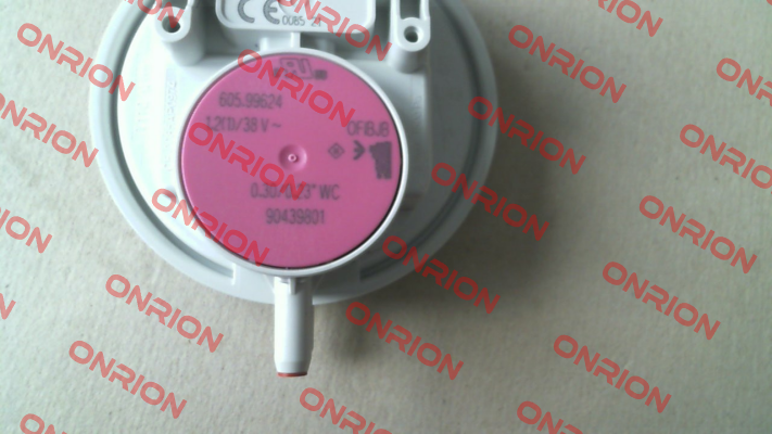 90439801 Pressure switch .23" pink label-big