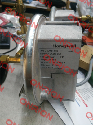 DVGW 94.01 C 050 alternative is C6045D1019 Honeywell